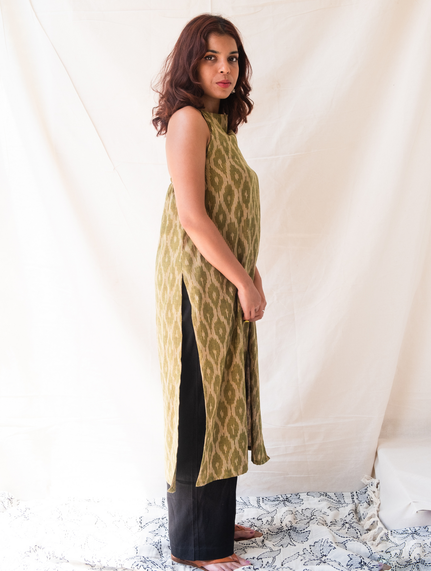 Inaya Kurta